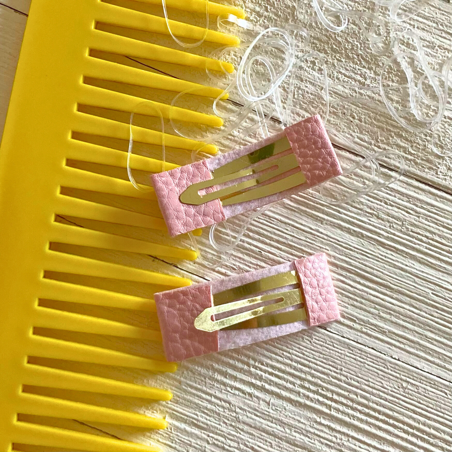 Peony Snap Hair Clip